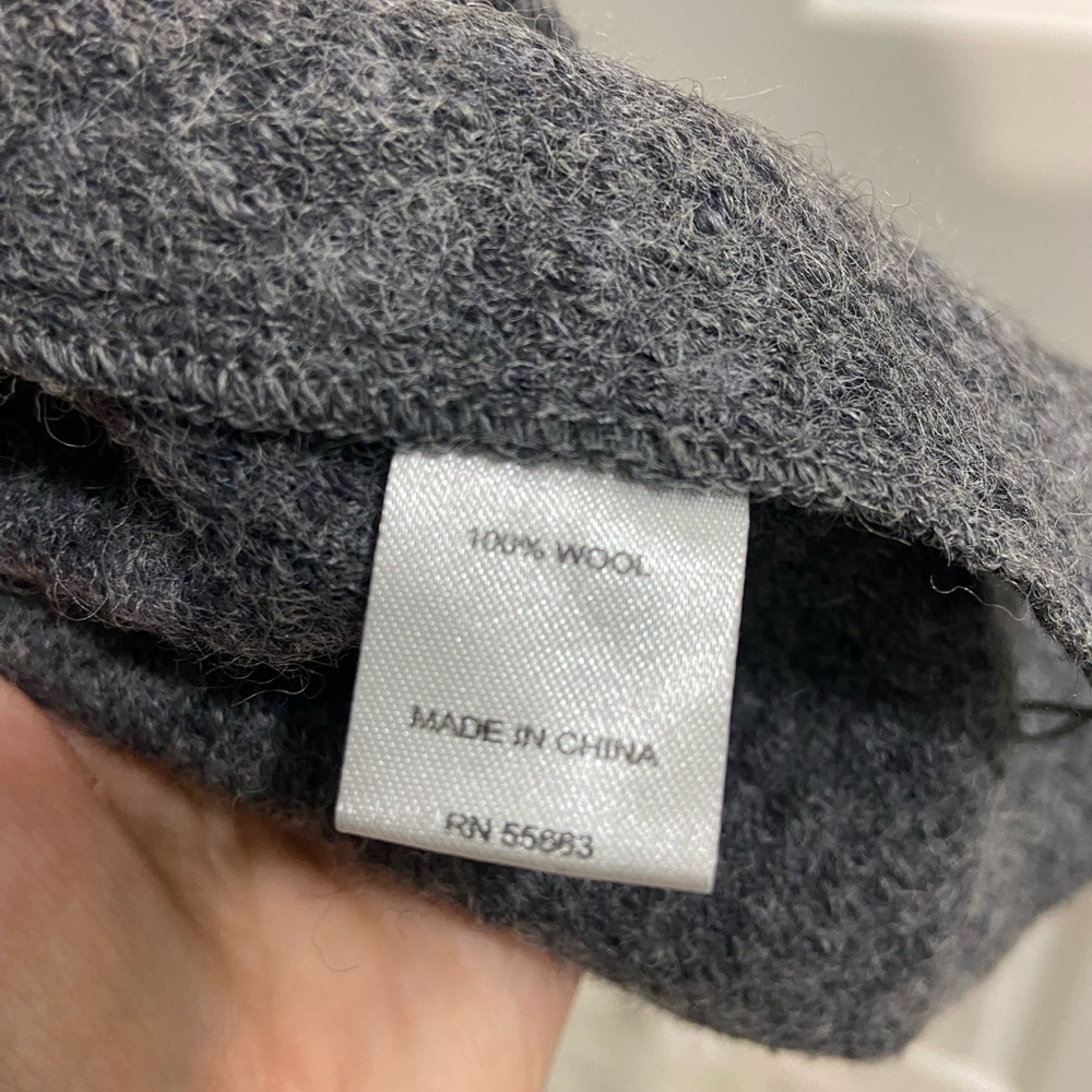 For Cynthia Charcoal  100% Wool  Sweater - Picture 3 of 8